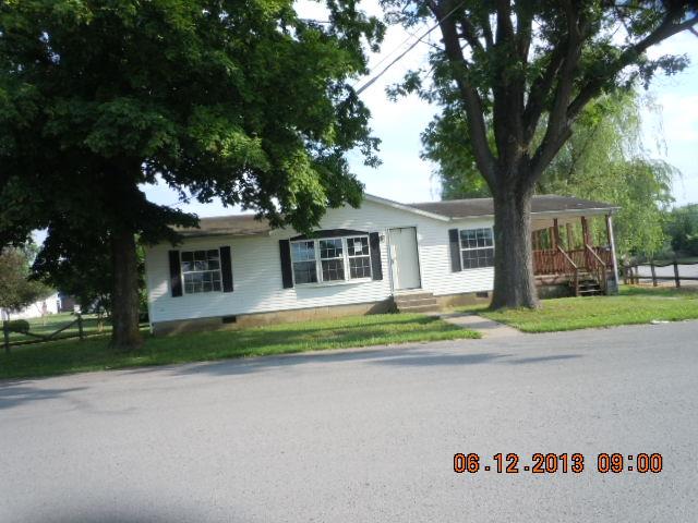  906 Woodson Rd, Falmouth, KY photo