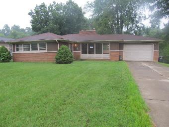  1504 Melody Ln, Louisville, KY photo