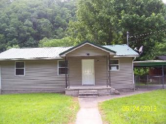  1706 Rocky Road, Pikeville, KY photo