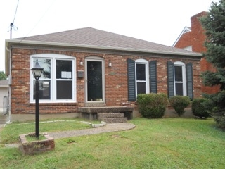  2613 Greenup Rd, Louisville, KY photo