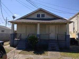  829831 Dearmas, New Orleans, Louisiana  photo