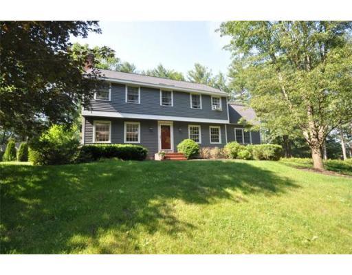 36 Old Stow Rd, Concord, MA 01742