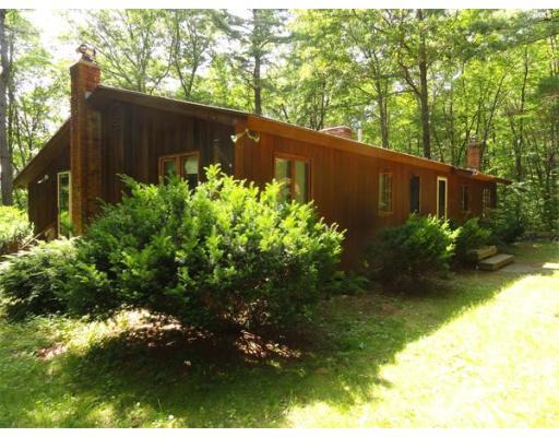 155 Dry Hill Rd, Montague, MA 01351