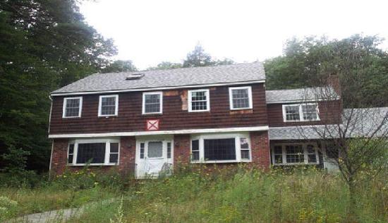  342 Middlesex Road, Tyngsborough, MA photo