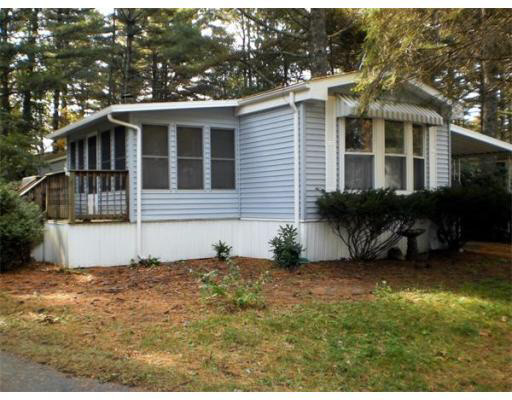  28 Pipers Way, Carver, MA photo