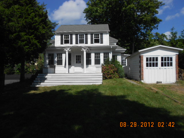 45 Middle St, South Dartmouth, MA photo