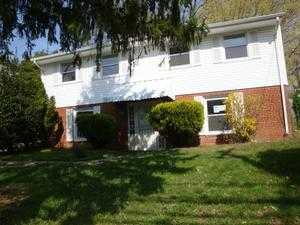 121 Pepper Mill Dr, Capitol Heights, MD photo
