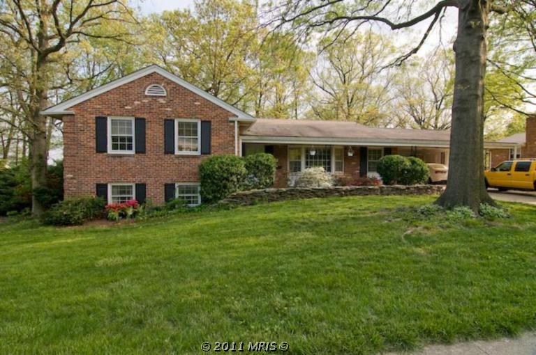  6417 Forest Rd, Cheverly, MD photo