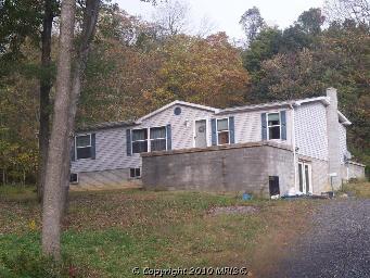  13618 NW Blank Rd, Mount Savage, MD photo