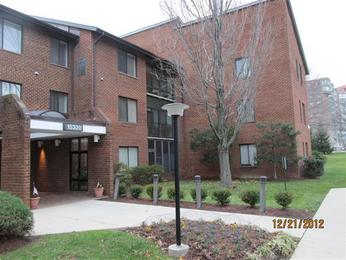  15320 Pine Orchard Dr #83-2J, Silver Spring, MD photo