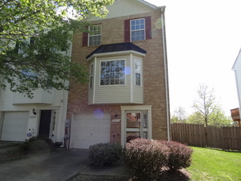  2545 Markham Ln, Landover, MD photo