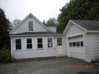 118 Old Town Rd, Hudson, ME 04449