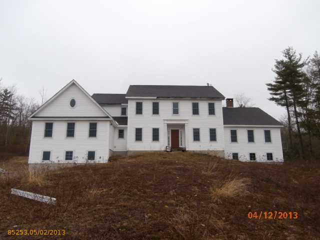  775 Middle Rd, Waterboro, Maine  photo