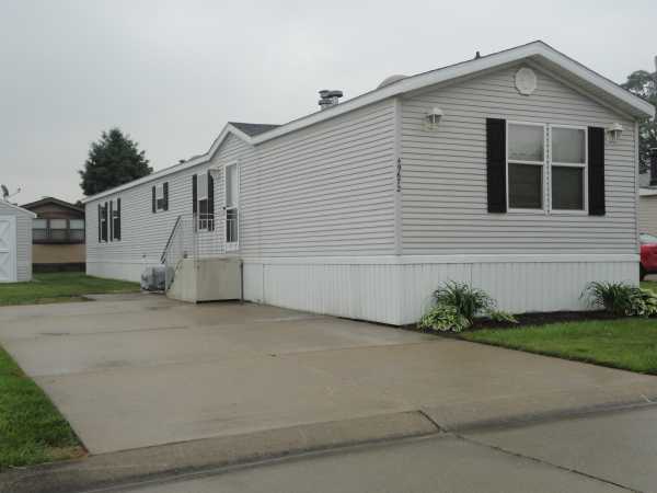  49672 Ryedale Ct. Lot#301, Shelby Township, MI photo