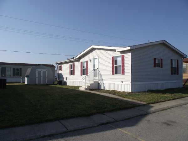  25227 Aztec, Flat Rock, MI photo