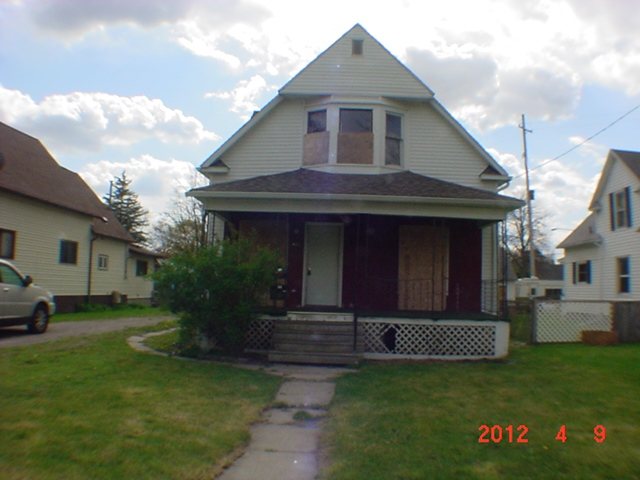  631 Meade Street, Saginaw, MI photo