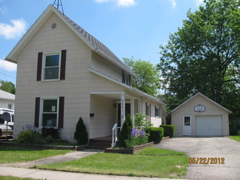  404 N Dewey Street, Owosso, MI photo