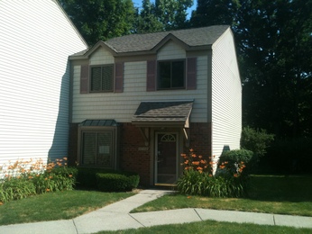  1642 River View Dr Unit 40, Rochester Hills, MI photo