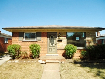  6204 Colonial Dr, Dearborn Heights, MI photo