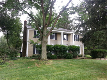  1094 Barneswood Ct, Rochester Hills, MI photo