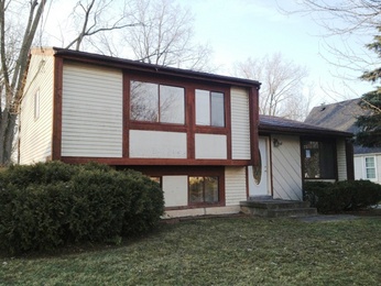  2425 Radford Dr, Lansing, MI photo