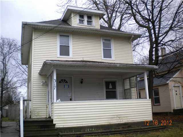  317 W Barnes Ave, Lansing, Michigan  photo