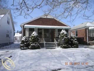  6865 Woodmont Ave, Detroit, Michigan  photo