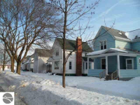  240 Ninth St, Traverse City, Michigan  5077442