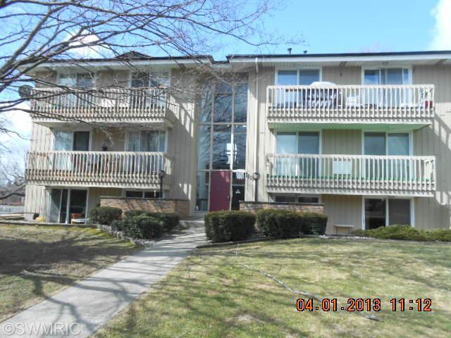  2623 Ridgecroft Dr Se Apt 101, Grand Rapids, Michigan  photo