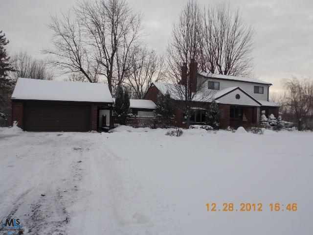  20840 Harrington St, Clinton Township, Michigan  photo
