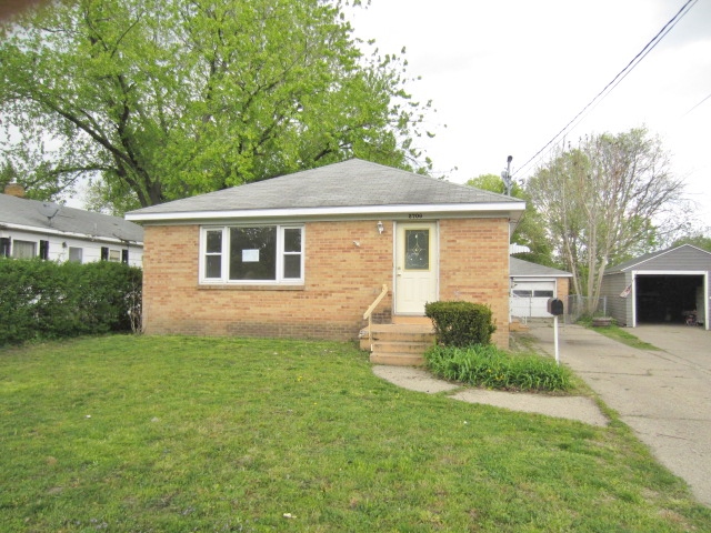  2706 Madison Ave SE, Grand Rapids, MI photo