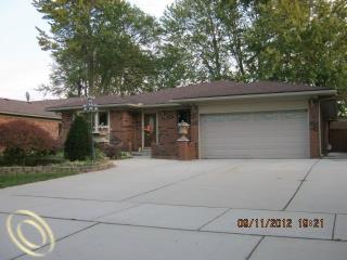  3066 Sylvan Dr, Sterling Heights, Michigan  photo