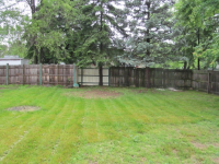  1061 Buster Dr, Waterford, MI 5442041