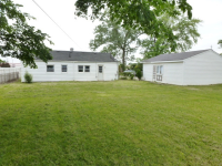  37832 S Groesbeck Hwy, Clinton Township, MI 5443457