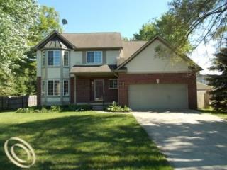  2042 Harned Dr, Troy, Michigan  photo