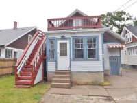  724 Lynch St SW, Grand Rapids, MI 5613412