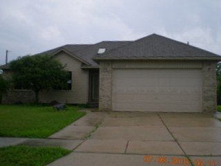  33892 Morse St, Clinton Township, MI photo