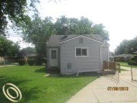  6127 Robindale Ave, Dearborn Heights, Michigan  5877955