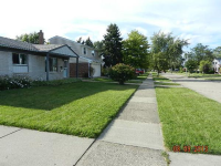  30713 Woodmont Dr, Madison Heights, Michigan 6081516