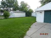  30713 Woodmont Dr, Madison Heights, Michigan 6081518