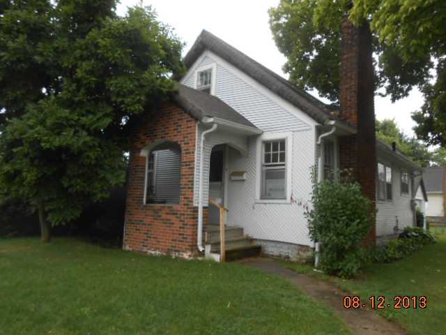  2300 Beal Ave, Lansing, Michigan  photo