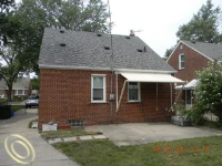  11396 Arnold, Redford, Michigan  6318857