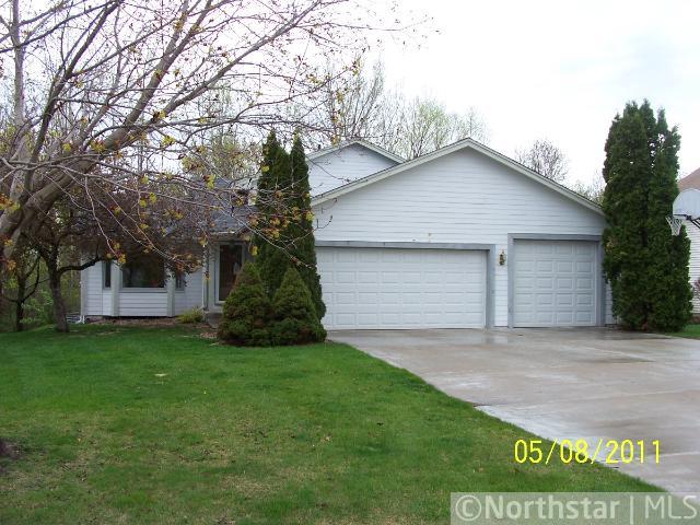  2340 126th Ave Nw, Coon Rapids, MN photo