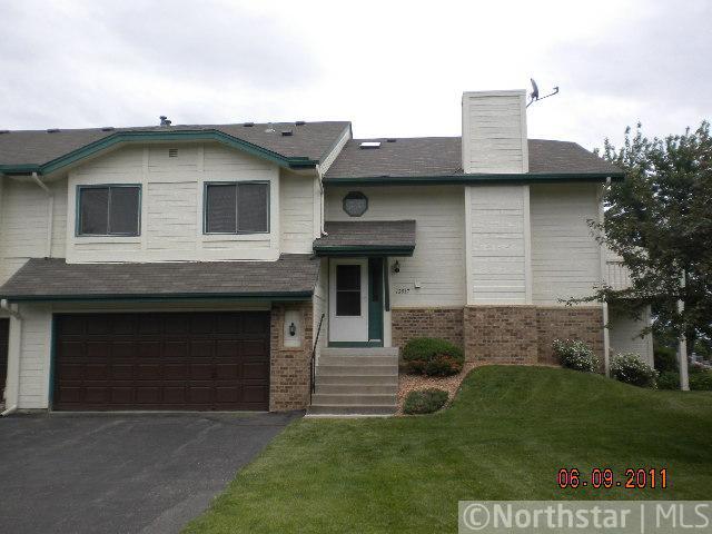  12937 82nd Ave N, Maple Grove, MN photo
