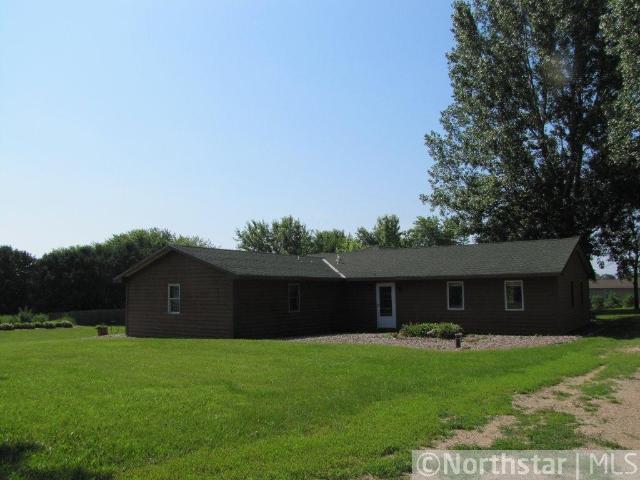  13635 37th St Nw, Annandale, MN photo