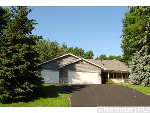  2626 Bower Ct, Inver Grove Heights, MN photo