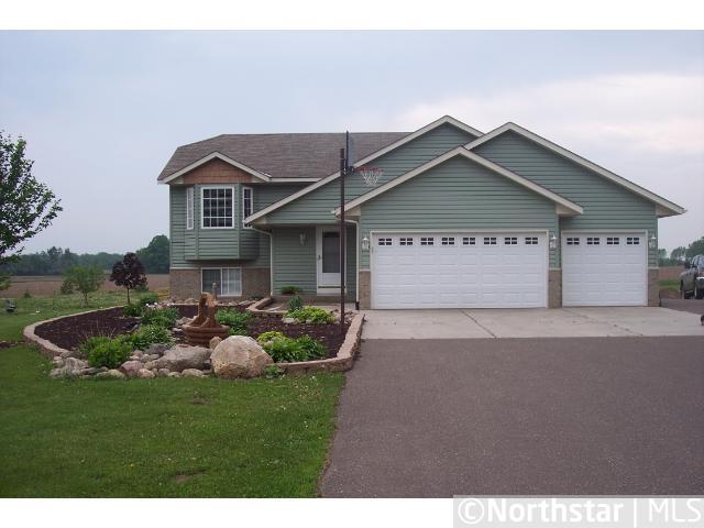16487 373rd St, Amador, MN 55084