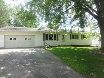  414 4th Ave SW, Lonsdale, MN photo