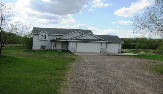  28604 Dolphin St Nw, Zimmerman, MN photo