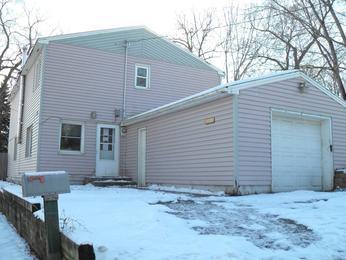  113 Linden St, Inver Grove Heigh, MN photo